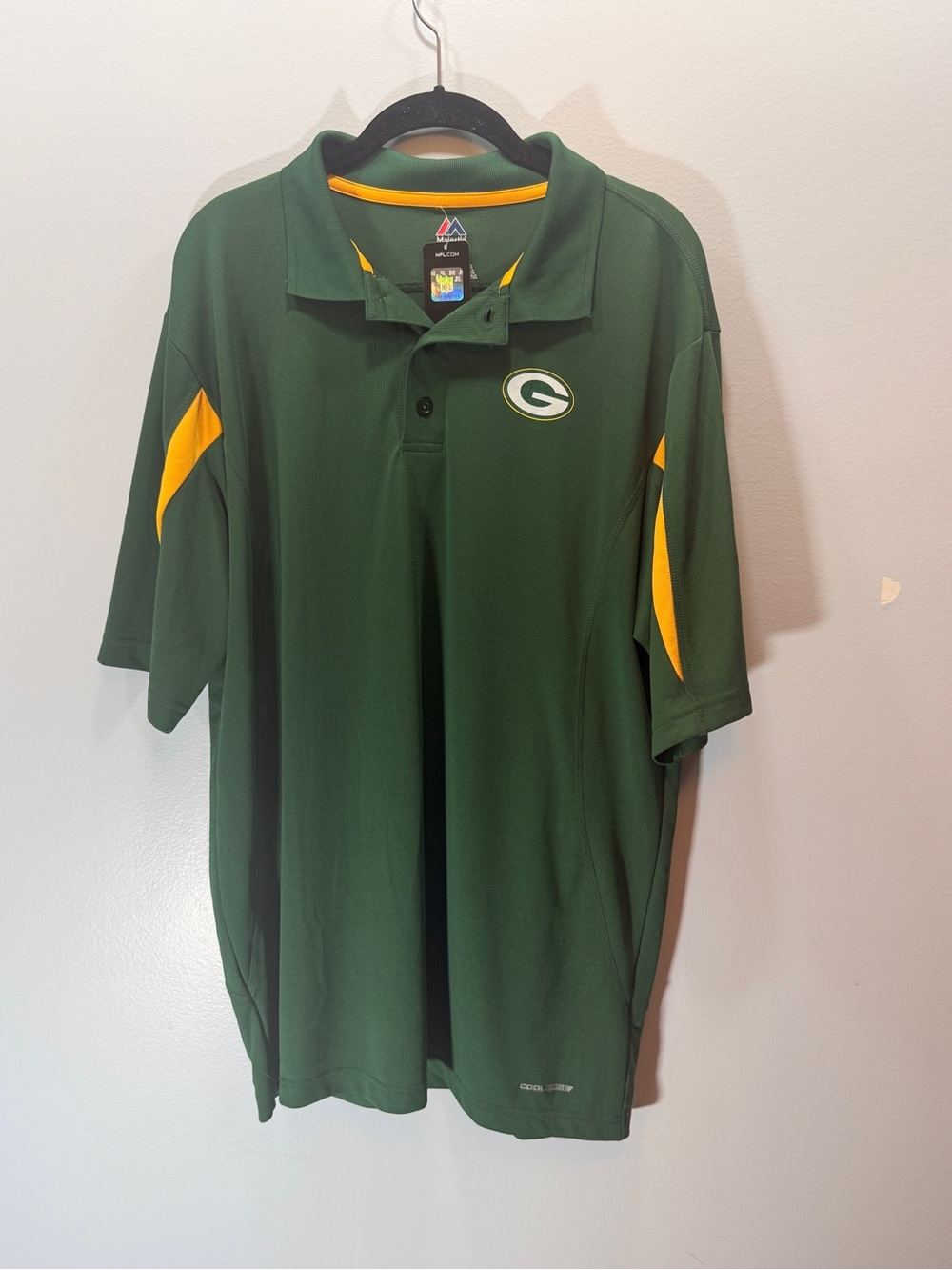 Green Bay Packers Majestic Green and Gold Polo with Team Crest